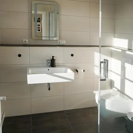 Mollibahnhof - West Mollibahnhof West - 01 *