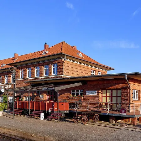 Apartamento Mollibahnhof - West Mollibahnhof West - 01 Ostseebad Kühlungsborn